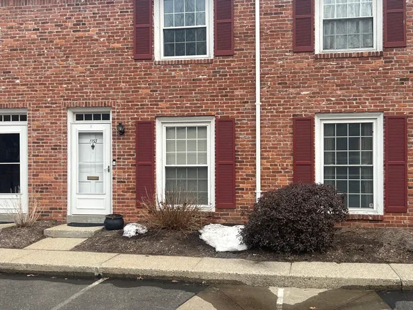 $2,500 | 1153 Dickinson Street, Unit 1153, Springfield, MA 01108