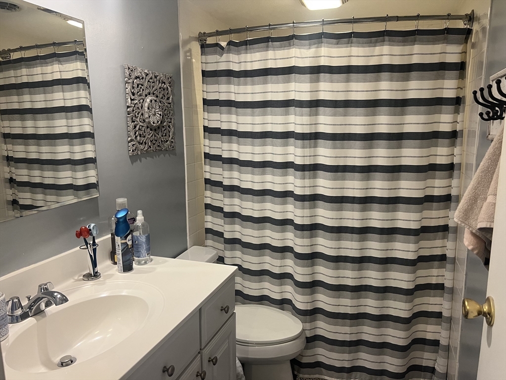 1153 Dickinson Street, Unit 1153 Springfield, MA 01108 - Photo 18 of 23