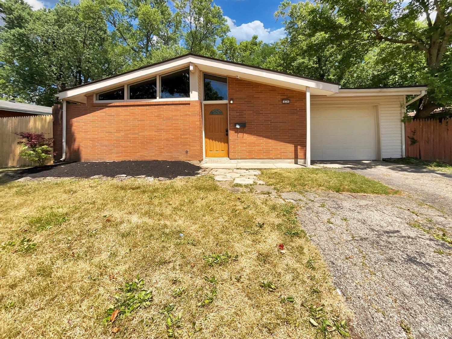824 Cascade Road Forest Park, OH 45240 - Photo 1 of 20 Gallery Image 1