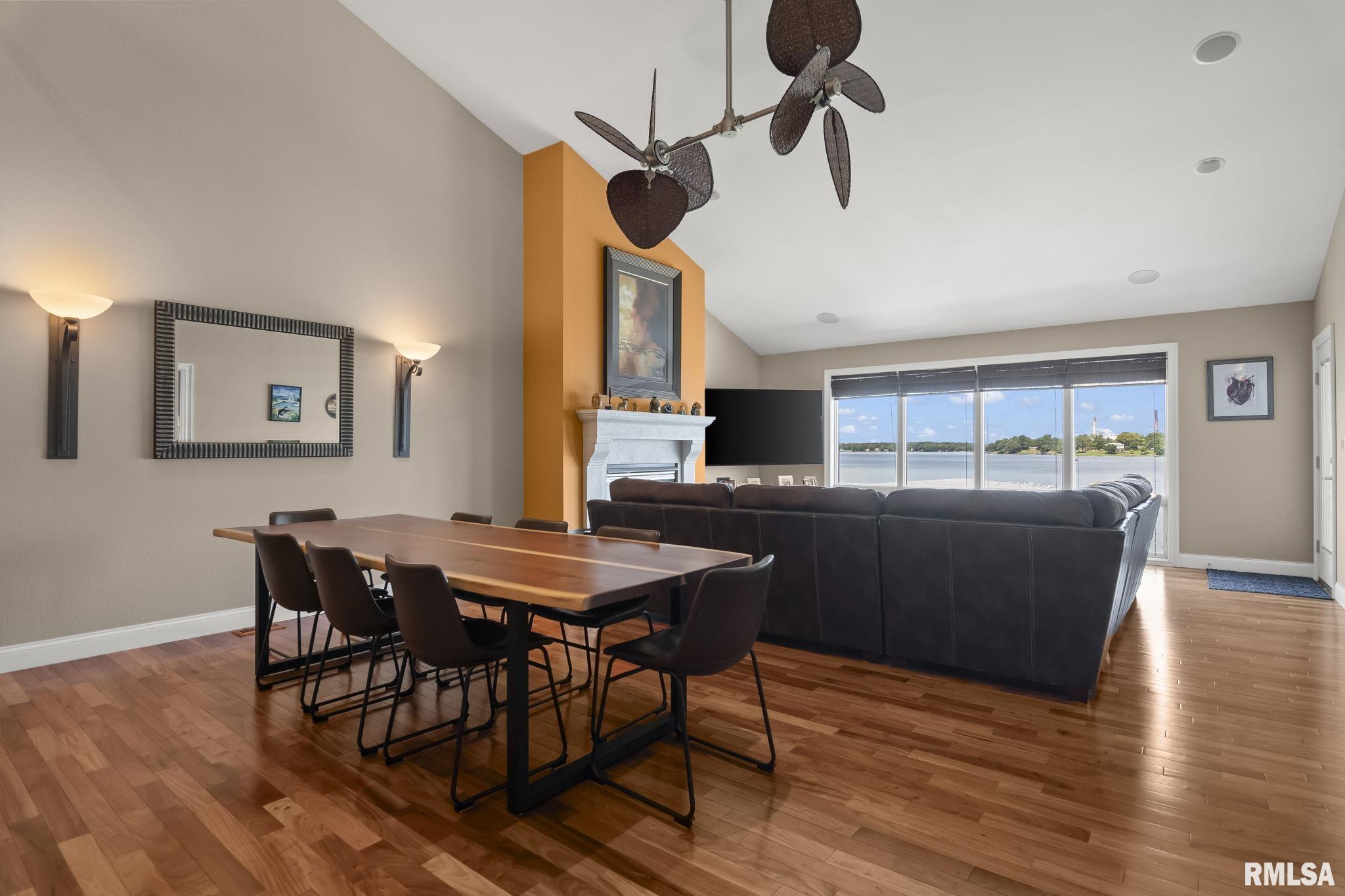 315 Harbor Point Place, Unit 315 Springfield, IL 62712 - Photo 19 of 97 Gallery Image 19
