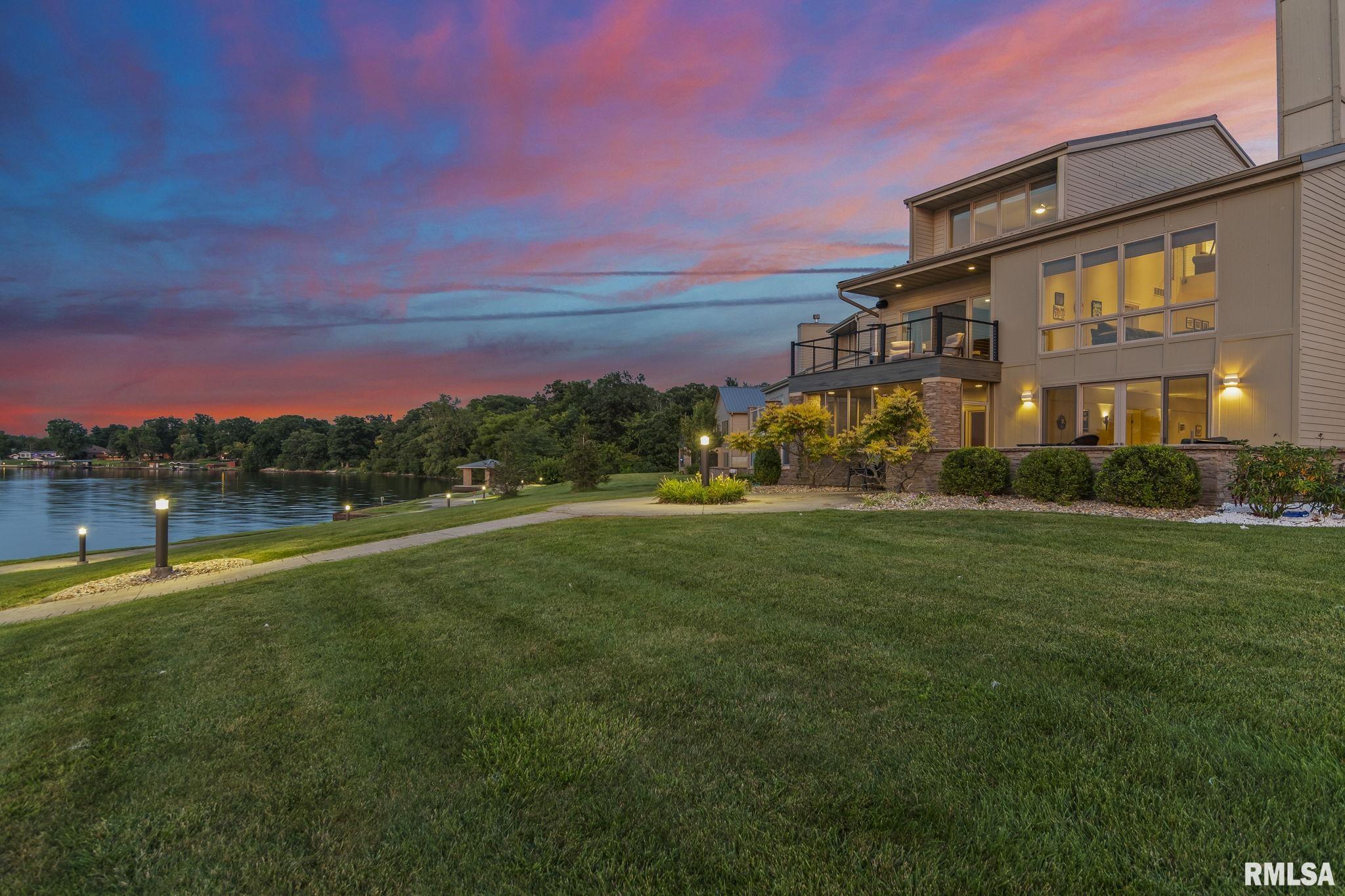 315 Harbor Point Place, Unit 315 Springfield, IL 62712 - Photo 3 of 97 Gallery Image 3