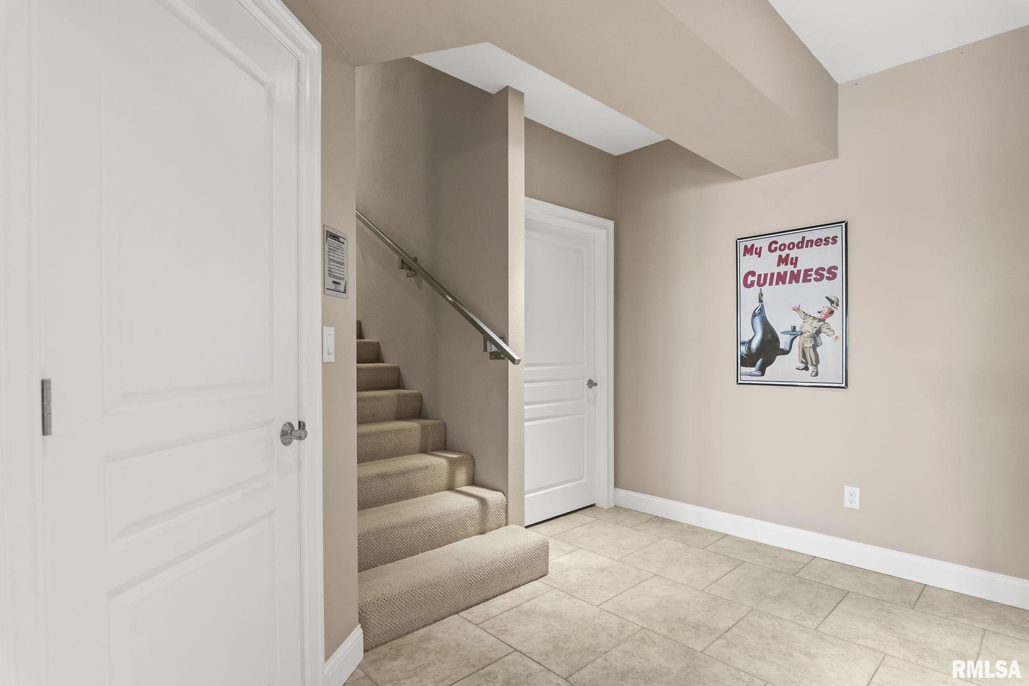 315 Harbor Point Place, Unit 315 Springfield, IL 62712 - Photo 51 of 97 Gallery Image 51