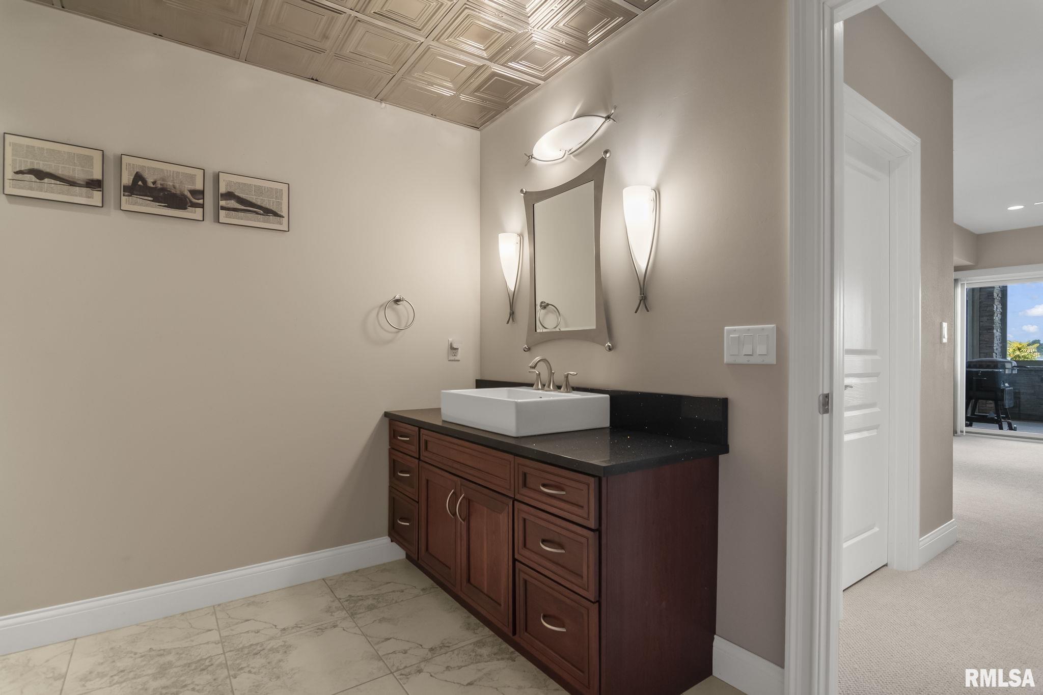 315 Harbor Point Place, Unit 315 Springfield, IL 62712 - Photo 59 of 97 Gallery Image 59