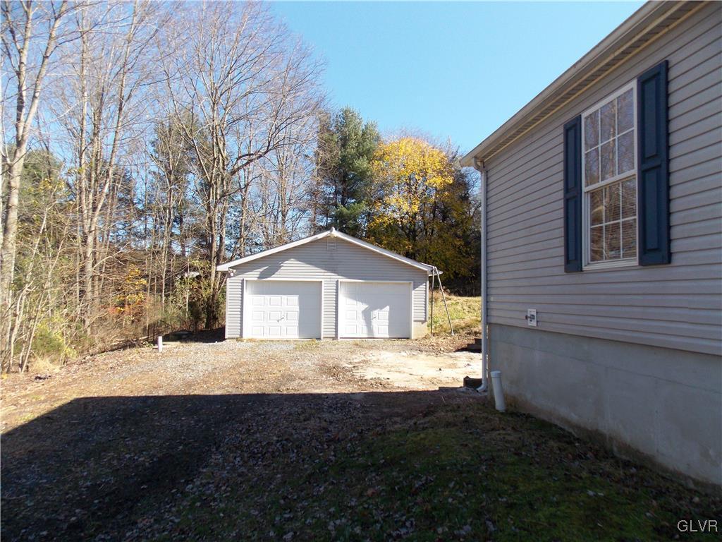 194 Swiss View Road Lehighton, PA 18235 - Photo 3 of 26 Gallery Image 3