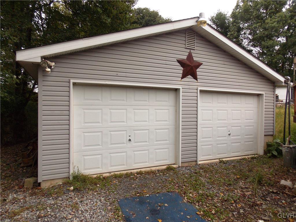 194 Swiss View Road Lehighton, PA 18235 - Photo 4 of 26 Gallery Image 4