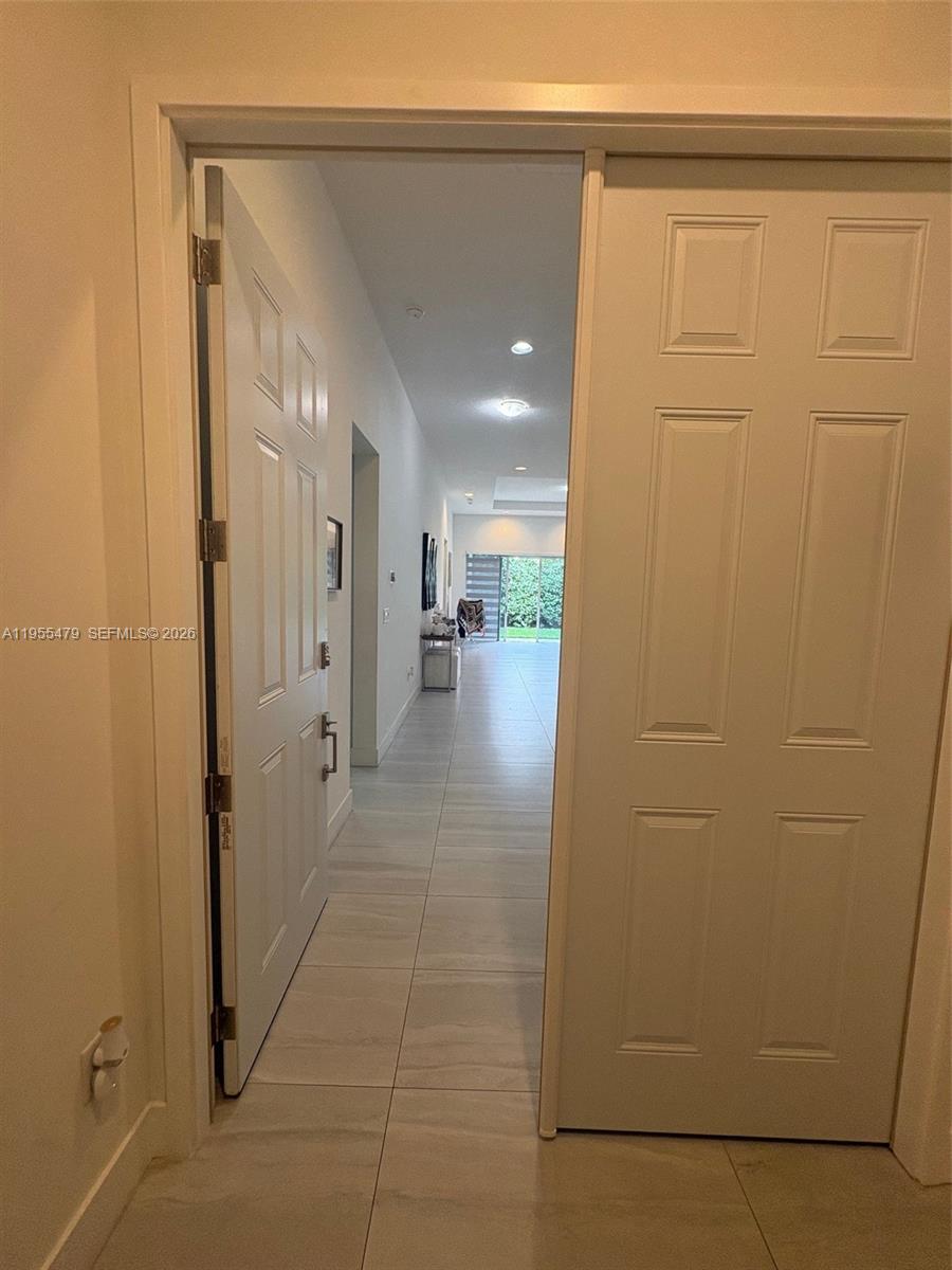 15062 Southwest 177th Terrace Miami, FL 33187 - Photo 12 of 41