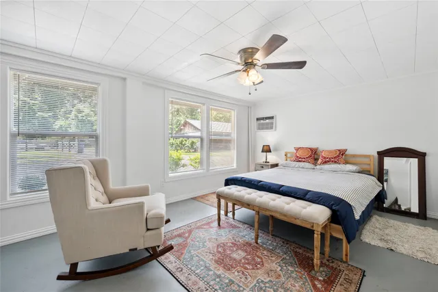 $920,000 | 480 Johnson Road, Coldspring, TX 77331