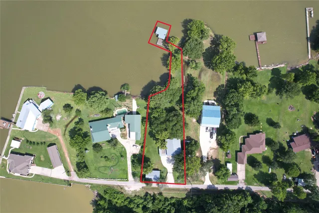 $920,000 | 480 Johnson Road, Coldspring, TX 77331