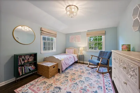 $1,399,000 | 2223 Crestview Lane, Wilmette, IL 60091