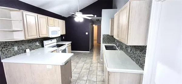 $299,900 | 1415 Kynette Drive, Euless, TX 76040