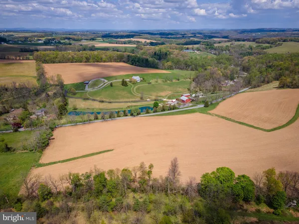 $2,250,000 | 11380-11350 White Oak Road, New Freedom, PA 17349