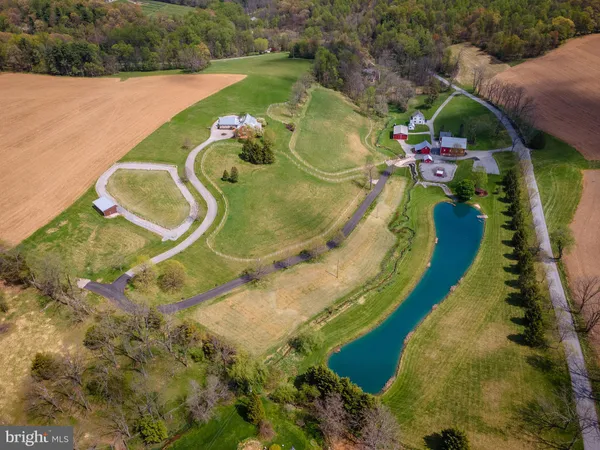$2,250,000 | 11380-11350 White Oak Road, New Freedom, PA 17349