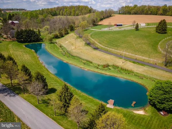 $2,250,000 | 11380-11350 White Oak Road, New Freedom, PA 17349