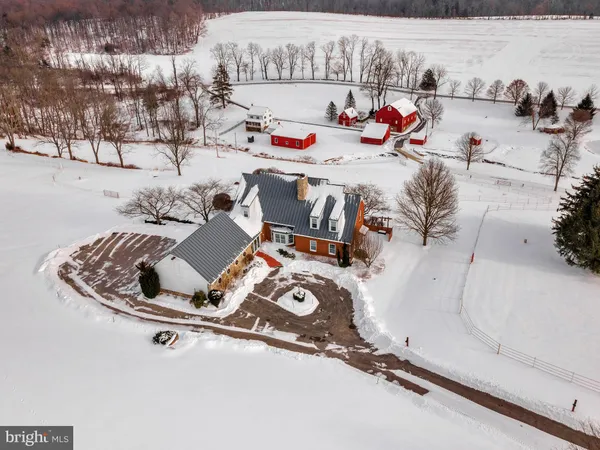 $2,250,000 | 11380-11350 White Oak Road, New Freedom, PA 17349
