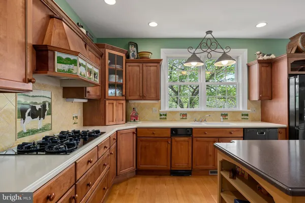 $2,250,000 | 11380-11350 White Oak Road, New Freedom, PA 17349