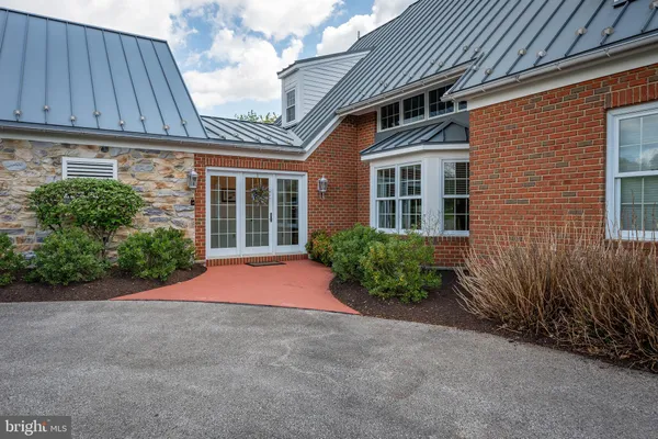 $2,250,000 | 11380-11350 White Oak Road, New Freedom, PA 17349