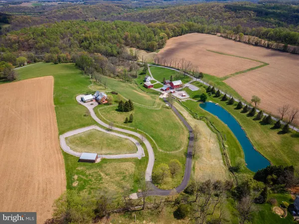 $2,250,000 | 11380-11350 White Oak Road, New Freedom, PA 17349
