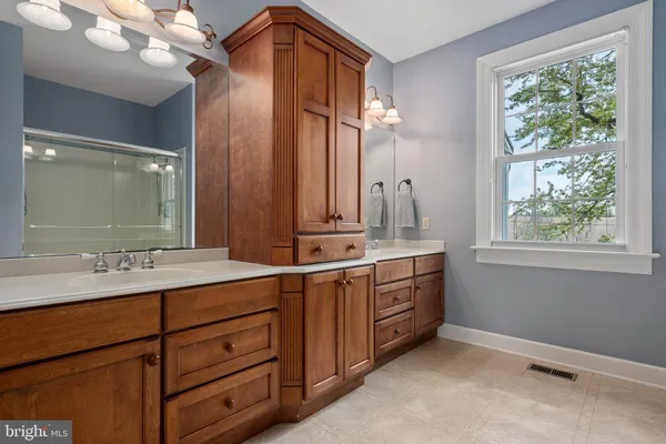 $2,250,000 | 11380-11350 White Oak Road, New Freedom, PA 17349