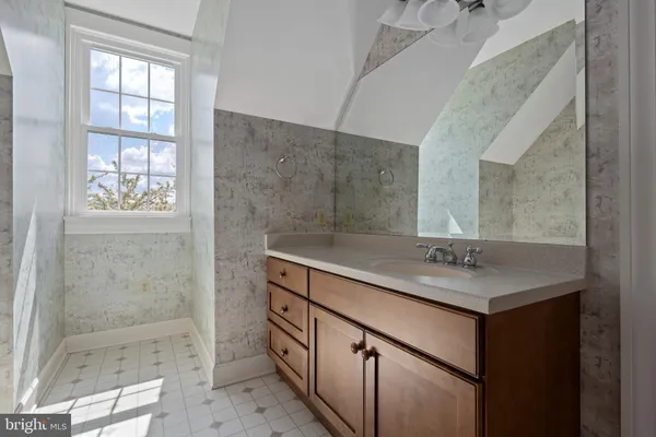 $2,250,000 | 11380-11350 White Oak Road, New Freedom, PA 17349