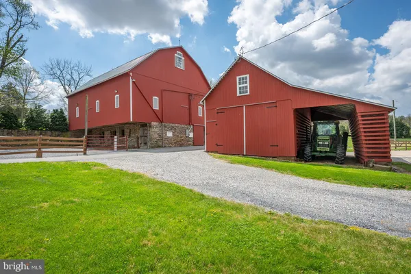 $2,250,000 | 11380-11350 White Oak Road, New Freedom, PA 17349