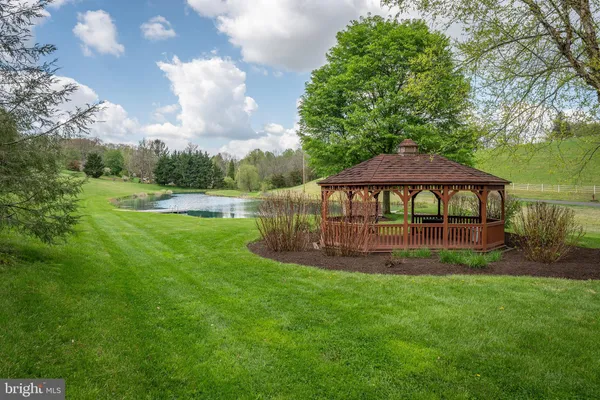 $2,250,000 | 11380-11350 White Oak Road, New Freedom, PA 17349