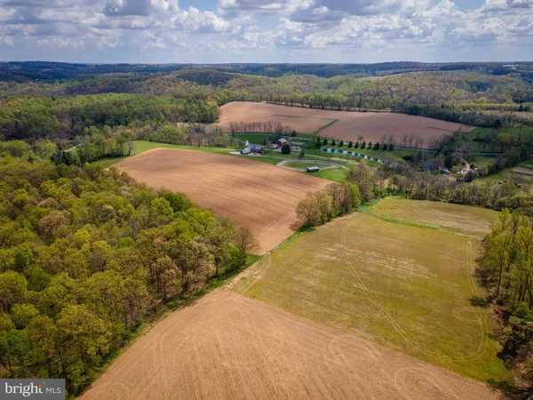 $2,250,000 | 11380-11350 White Oak Road, New Freedom, PA 17349