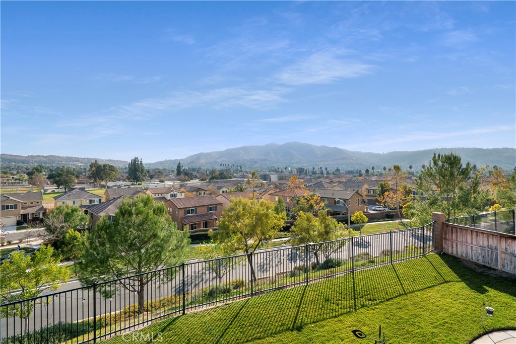 3126 Vista Terrace Riverside, CA 92503 - Photo 38 of 39