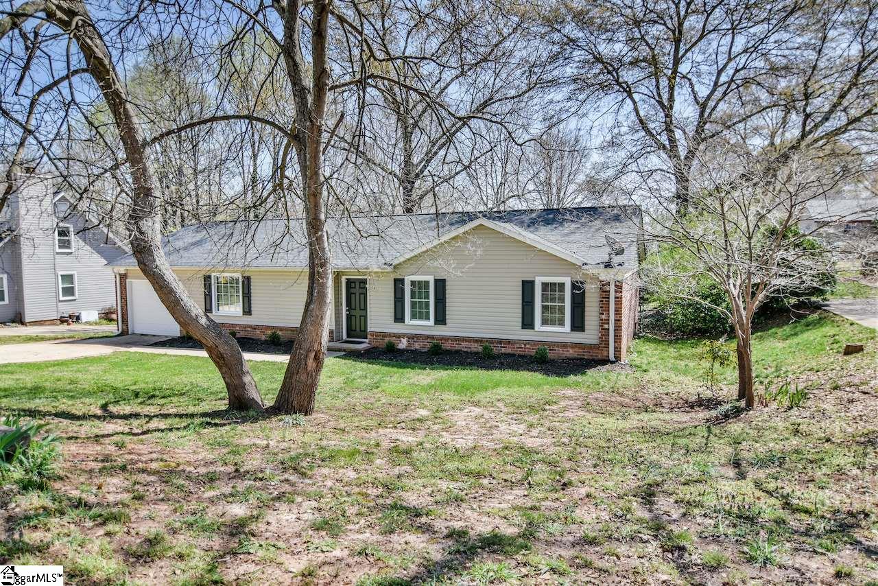 112 Canebrake Drive Greer, SC 29650 - Photo 2 of 25