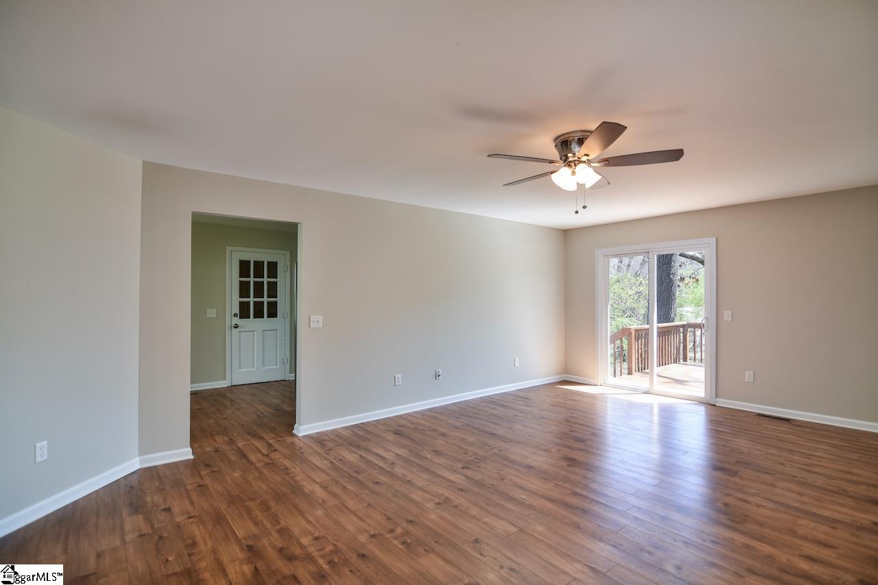 112 Canebrake Drive Greer, SC 29650 - Photo 4 of 25