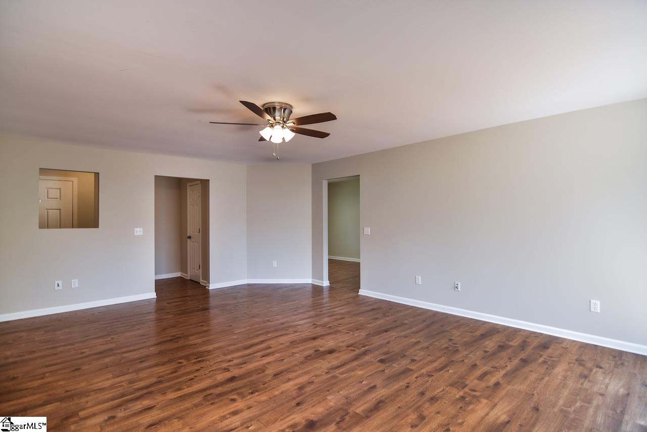 112 Canebrake Drive Greer, SC 29650 - Photo 5 of 25