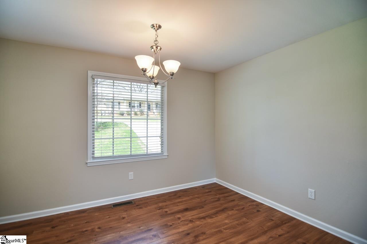 112 Canebrake Drive Greer, SC 29650 - Photo 8 of 25