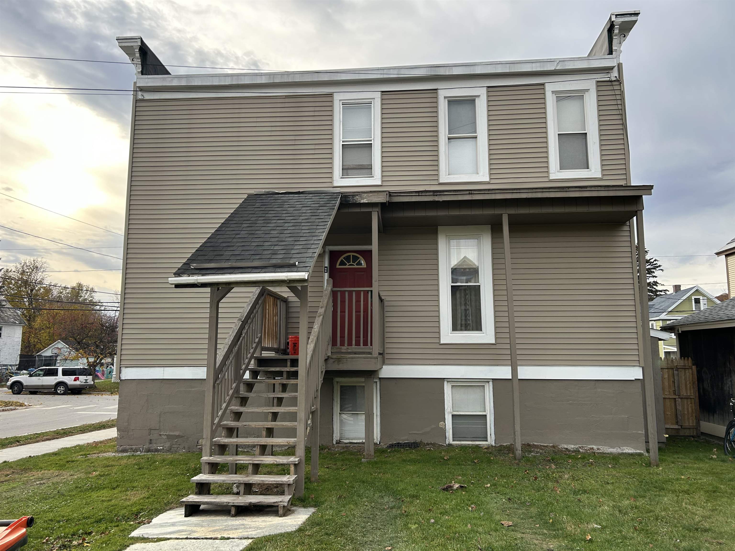 44 Baxter Street Rutland, VT 05701 - Photo 4 of 22