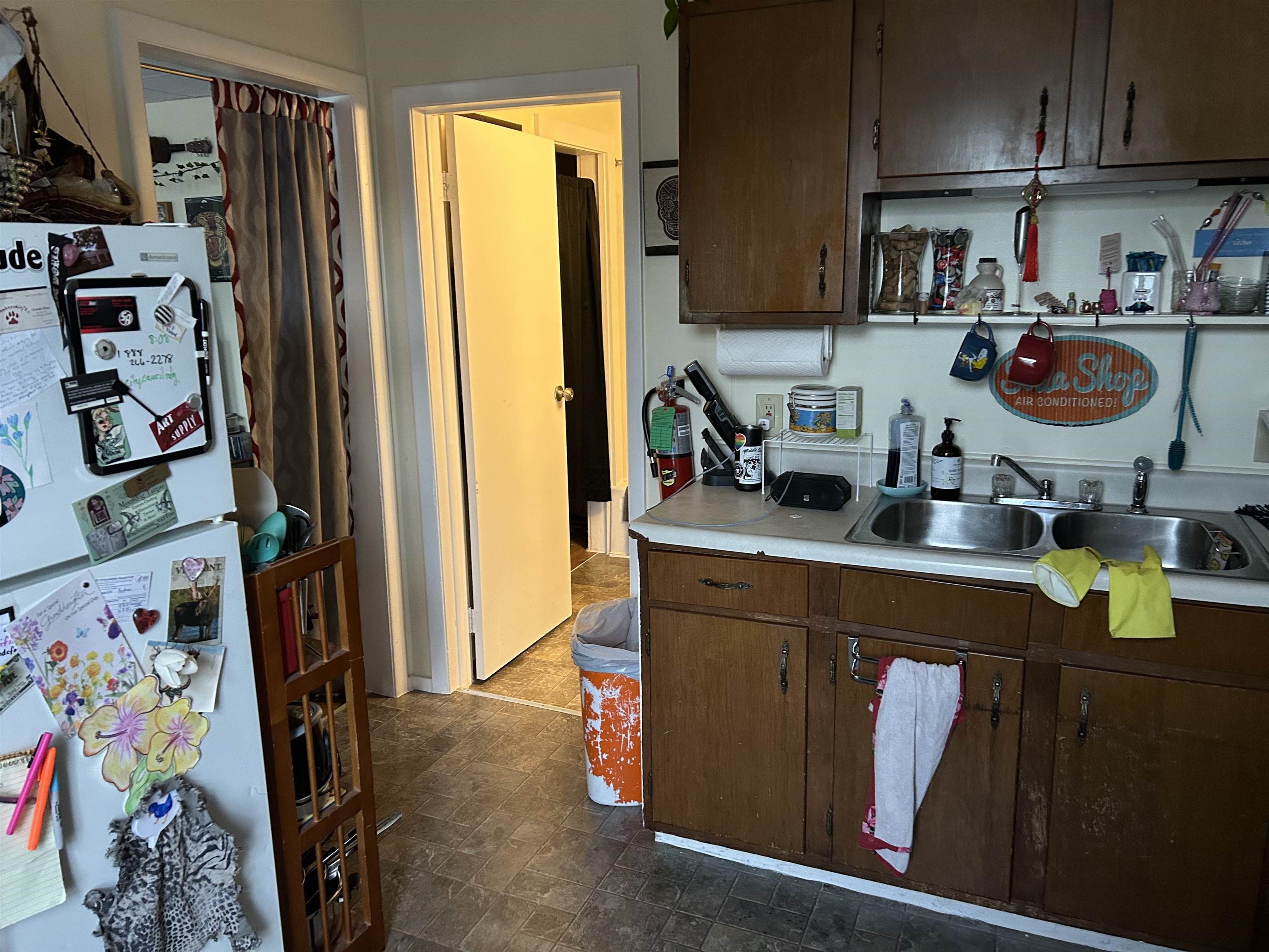 44 Baxter Street Rutland, VT 05701 - Photo 8 of 22