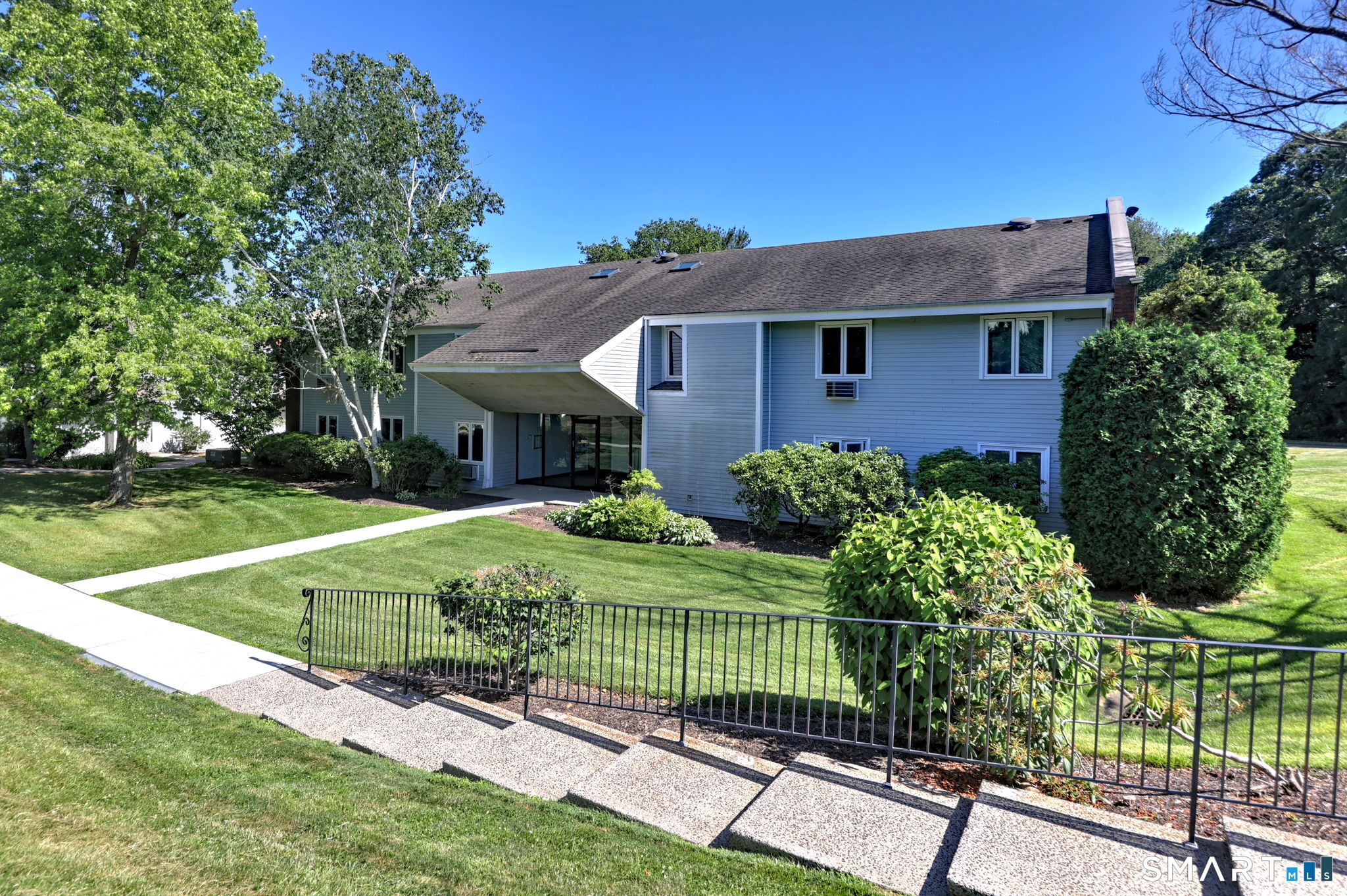 135 Florence Road, Unit 1A Branford, CT 06405 - Photo 33 of 39