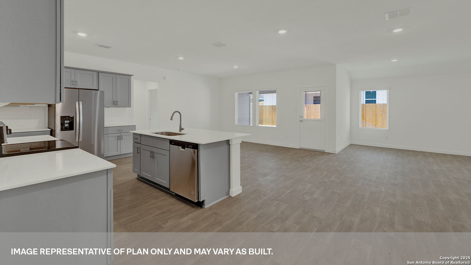 175 Teal Street Fredericksburg, TX 78624 - Photo 13 of 28