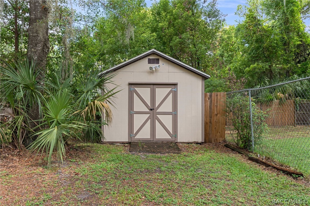 5931 North Brookgreen Drive Crystal River, FL 34428 - Photo 42 of 44