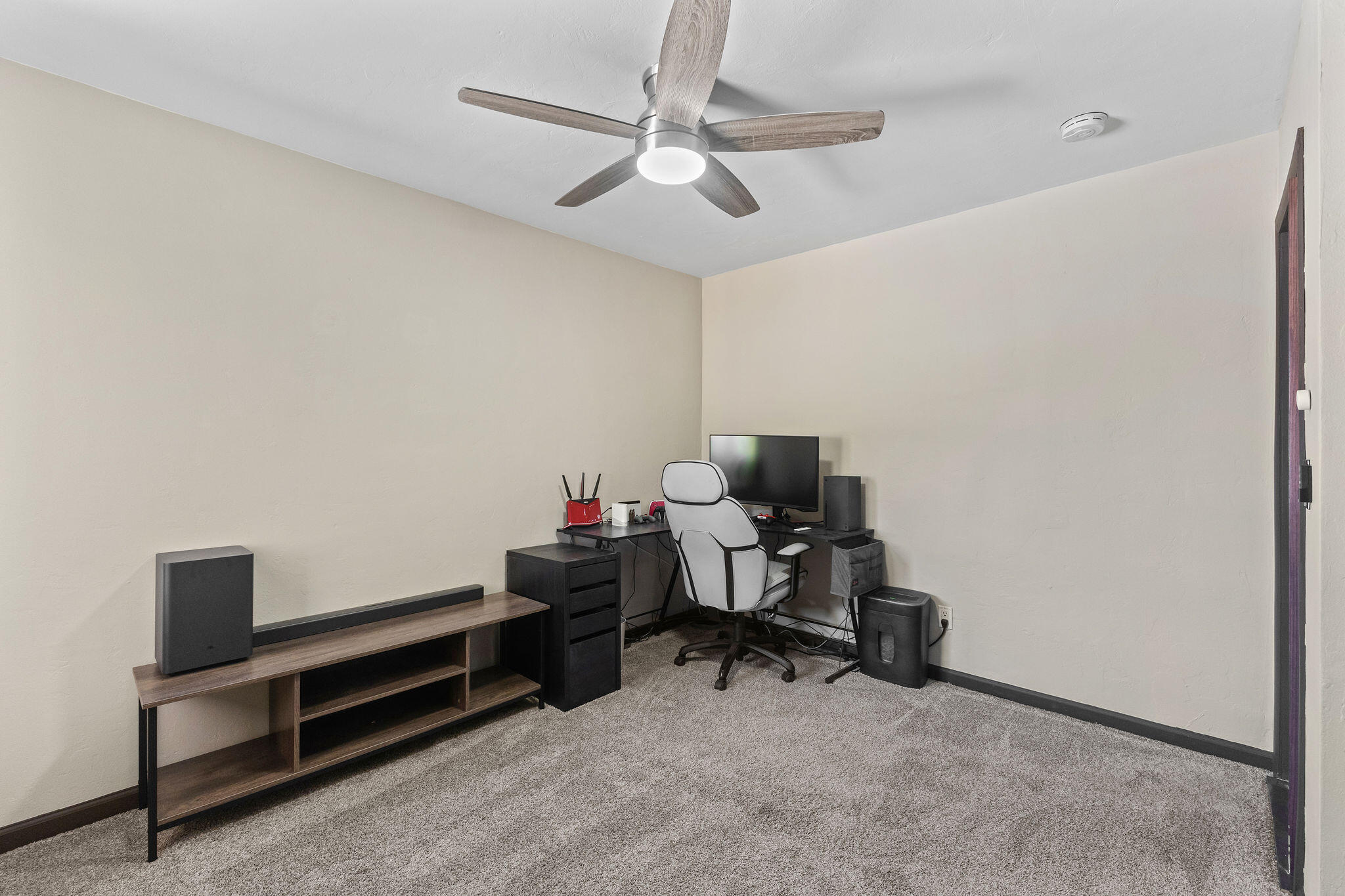 8646 Valencia Street Spring Valley, CA 91977 - Photo 28 of 43 T47A9208