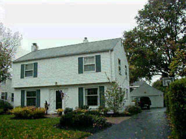 2569 Wexford Road Upper Arlington, OH 43221 - Photo 1 of 1