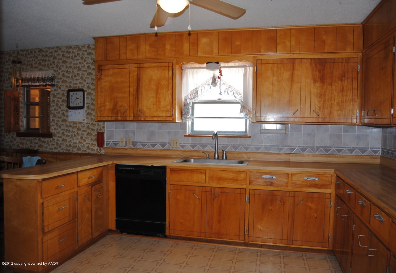 109 Rustic Trail Amarillo, TX 79108 - Photo 12 of 40 Kitchen