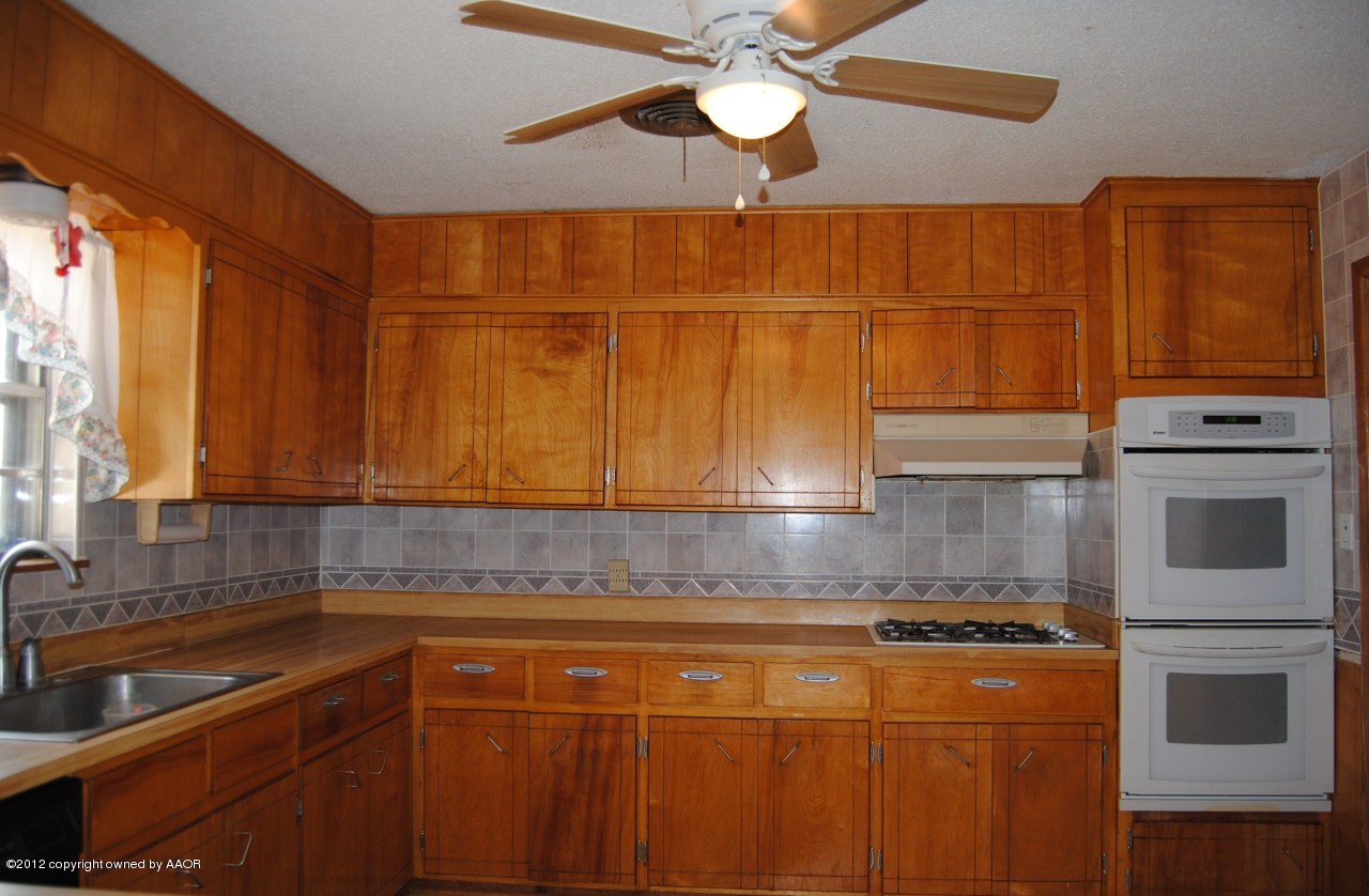 109 Rustic Trail Amarillo, TX 79108 - Photo 13 of 40 Kitchen