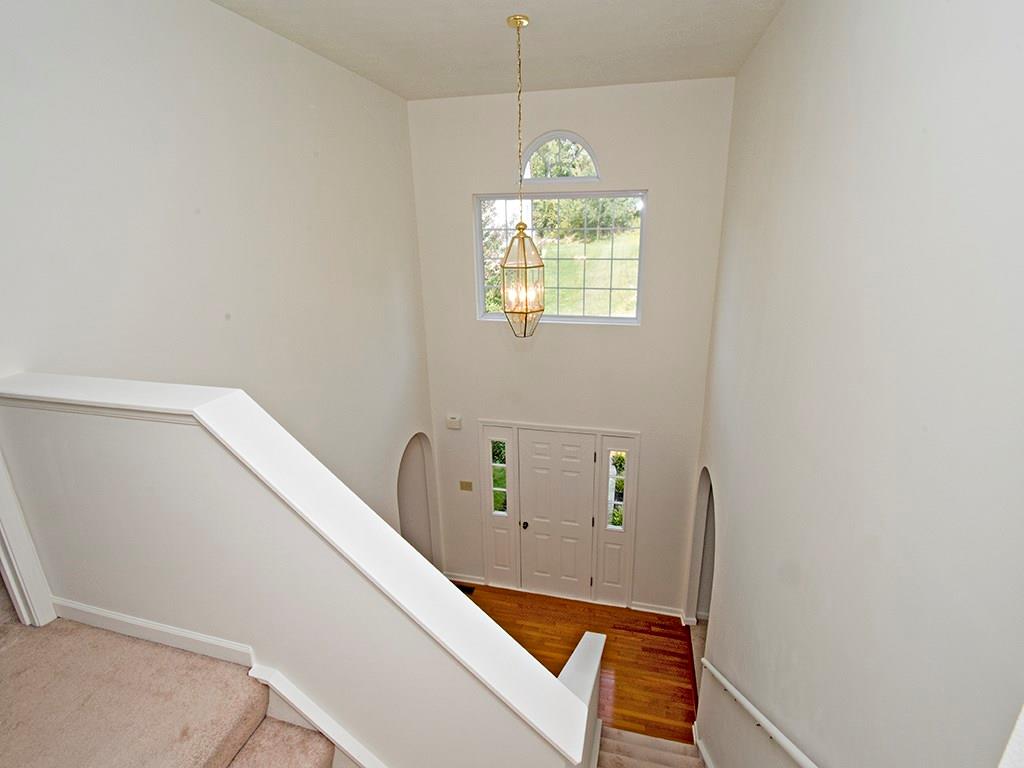 1095 Rural Ridge Drive Cheswick, PA 15024 - Photo 3 of 19