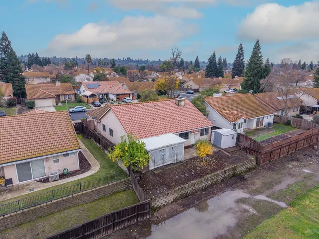 $575,000 | 5030 Charter Road, Rocklin, CA 95765