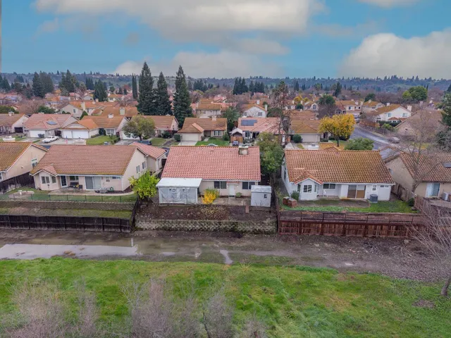 $575,000 | 5030 Charter Road, Rocklin, CA 95765