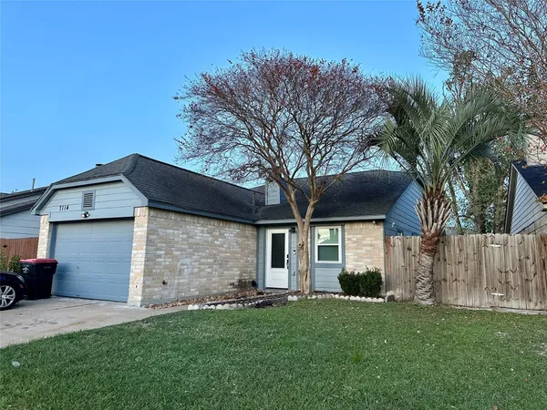 $1,700 | 7114 Golden Dale Court, Cypress, TX 77433