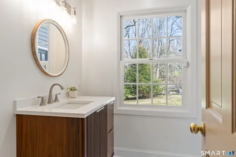 $2,195,000 | 14 Windermere Lane, Stamford, CT 06902