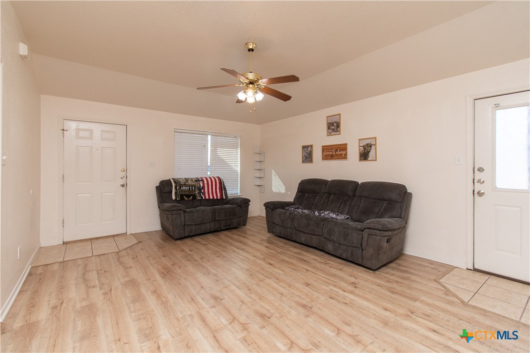 609 Bermuda, Unit A Copperas Cove, TX 76522 - Photo 4 of 17
