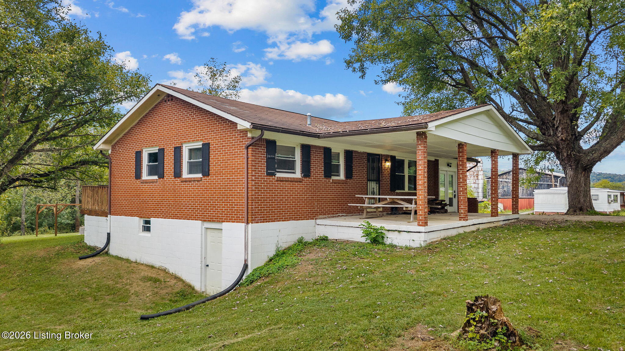 2234 Carlisle Road Carrollton, KY 41008 - Photo 4 of 60 4-web-or-mls-DJI_20260922110055_0017_D-E