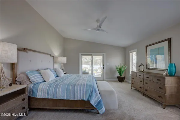 $949,000 | 9226 Hart Drive, Oriental, NC 28571