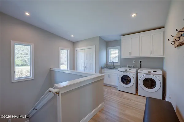 $949,000 | 9226 Hart Drive, Oriental, NC 28571
