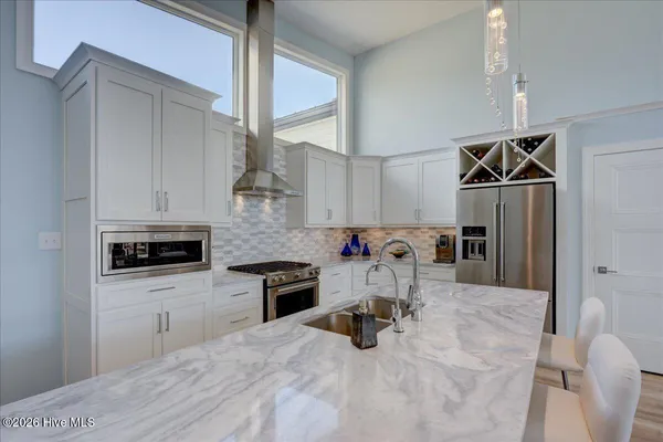 $949,000 | 9226 Hart Drive, Oriental, NC 28571